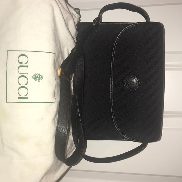 Gucci Handbags - Gucci Crossbody Bag